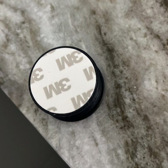 ABBY ROSE CASES ROSE POPSOCKET FOR PHONES - Picture 3 of 3